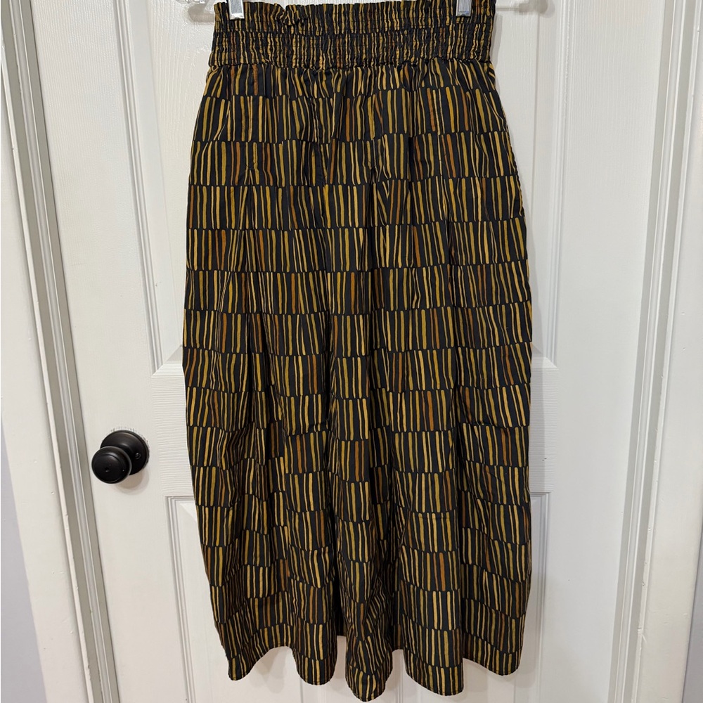 Buru Midi Skirt - Picture 2 of 8